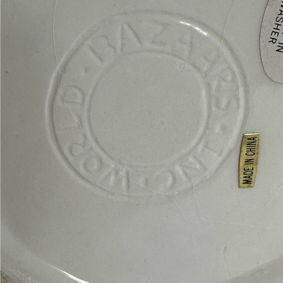 Vintage Santa Claus World Bazaars Inc Teapot Ceramic Teapot VTG Christmas Décor - Picture 3 of 6